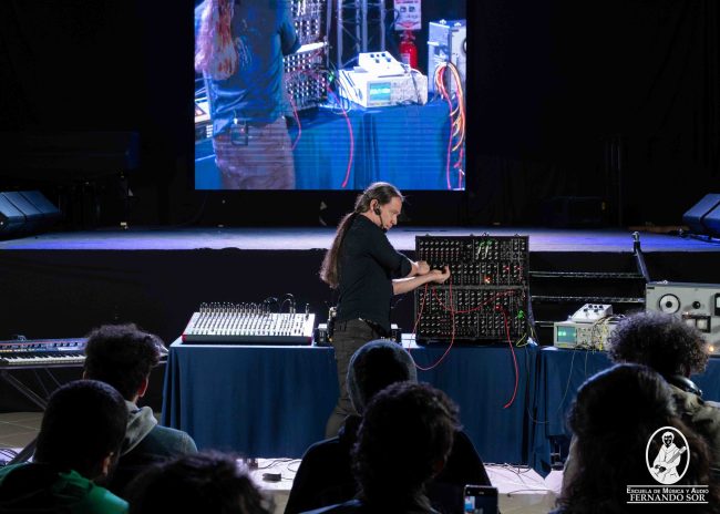 Síntesis Diseño Sonoro