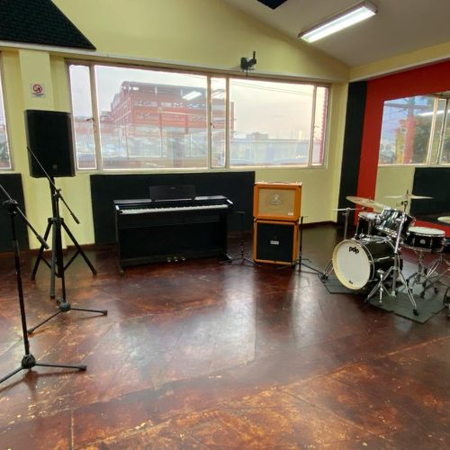 salas de ensayo grandes